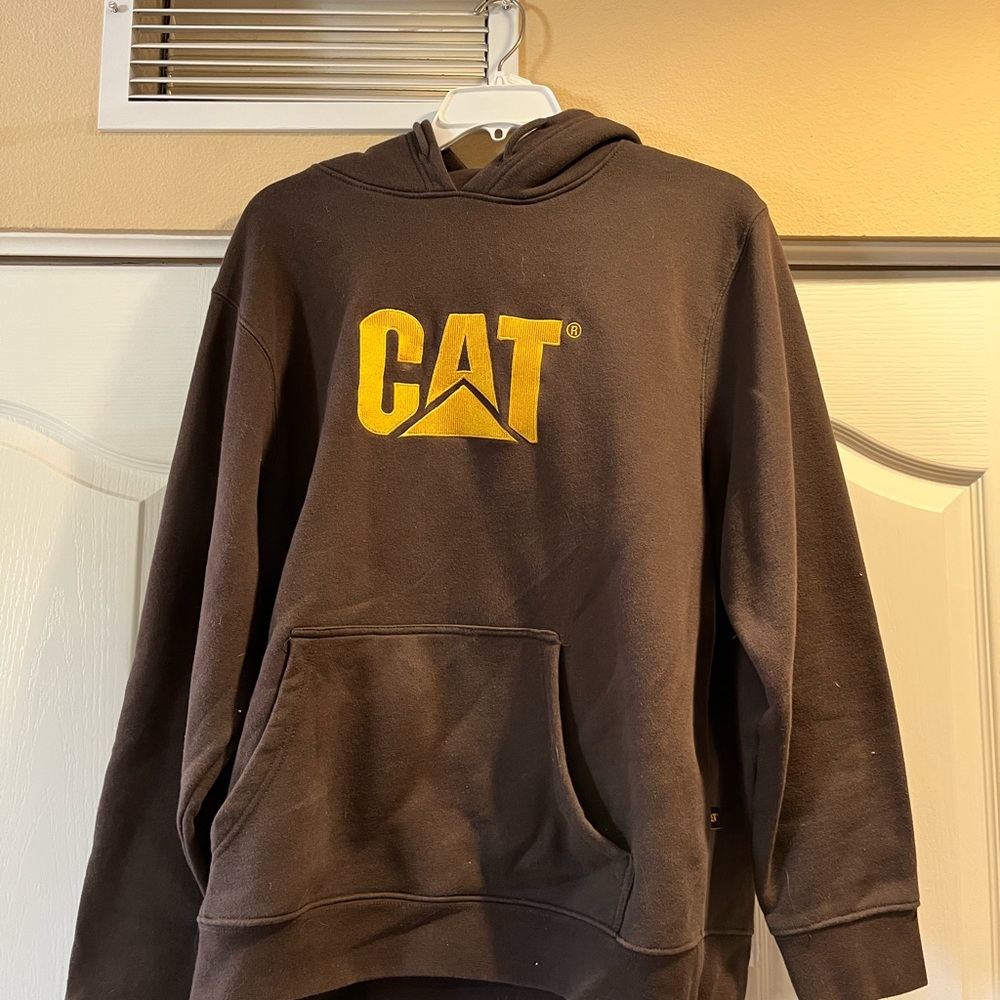 CATerpillar men’s sweatshirt size xl